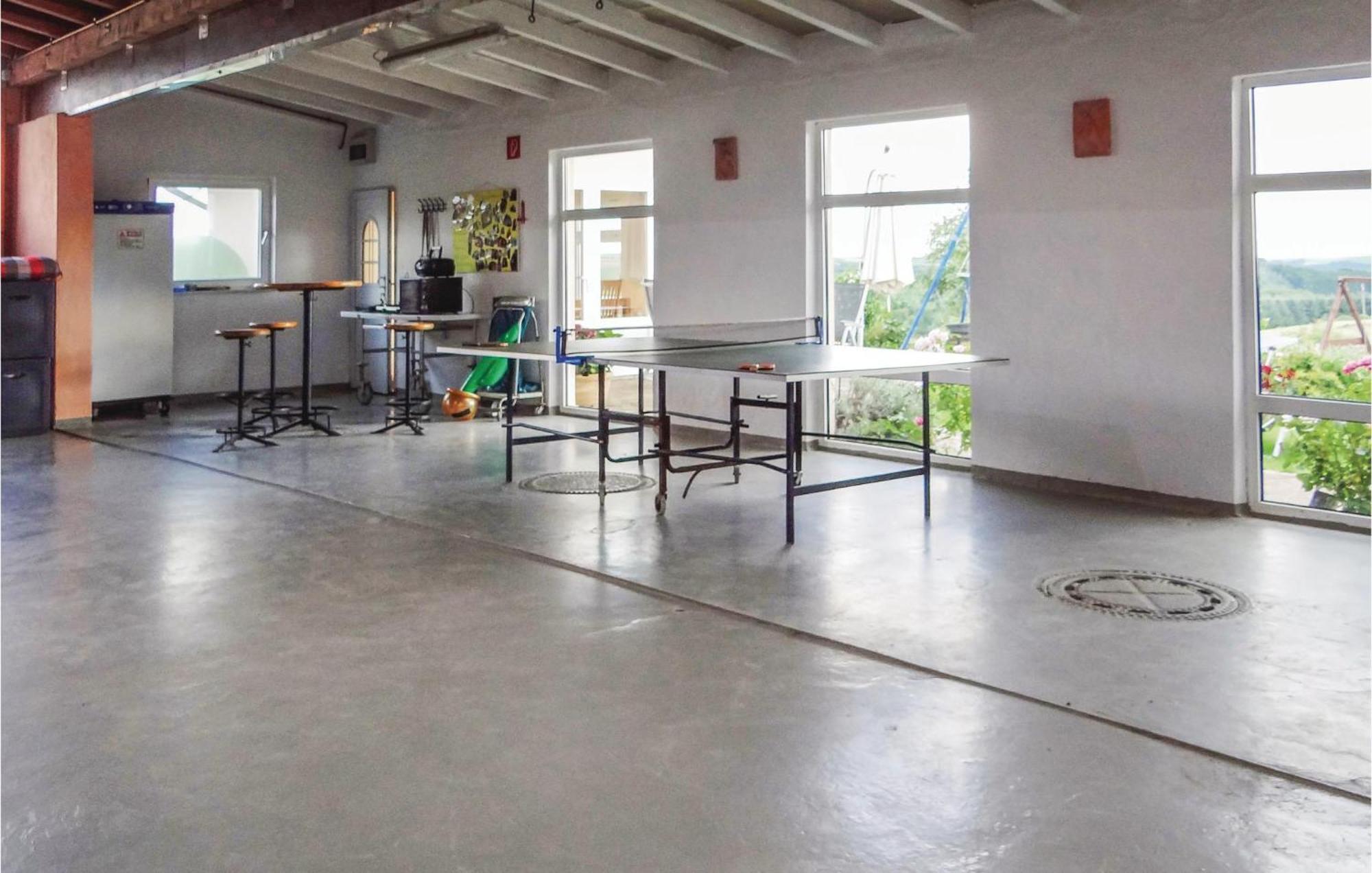Amazing Apartment In Karlshausen With Kitchen Exteriör bild