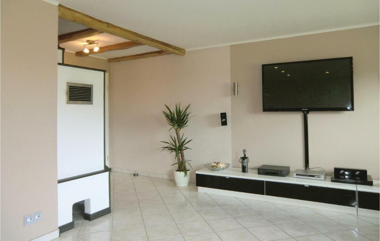 Amazing Apartment In Karlshausen With Kitchen Exteriör bild